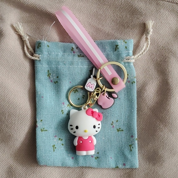 Hello Kitty Accessories - New Hello Kitty Pink/White Keychain